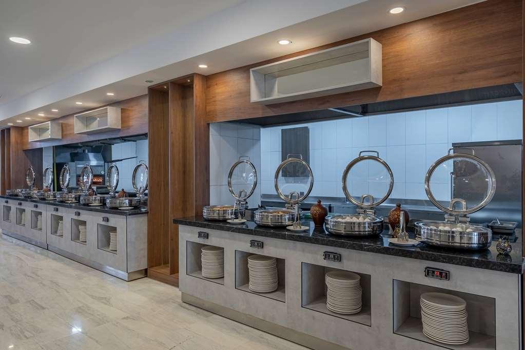 Wyndham Afyonkarahisar Otel Erkmen Restoran fotoğraf